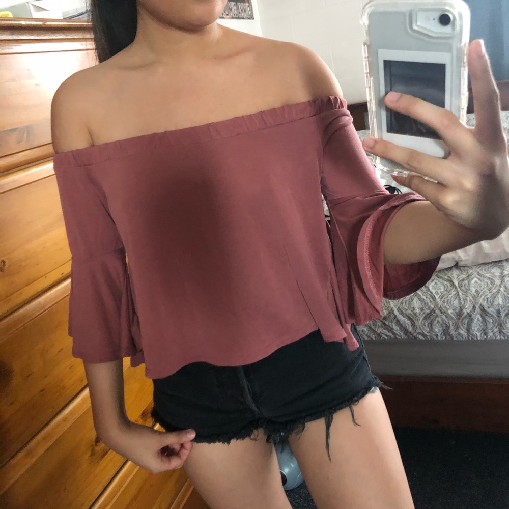🔴 Chocolate Off The Shoulder Top